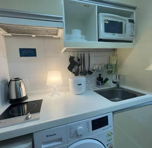 Samseong W House R2319 Appartement